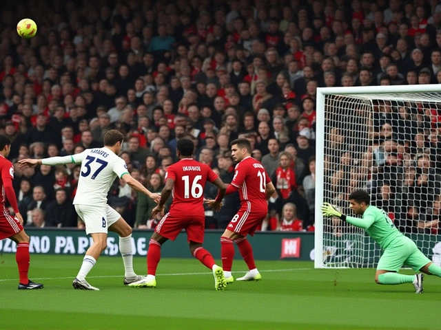 Liverpool 0-3 Nottingham Forest: Crisi rossonera, Slot sotto fuoco dopo la sconfitta storica ad Anfield